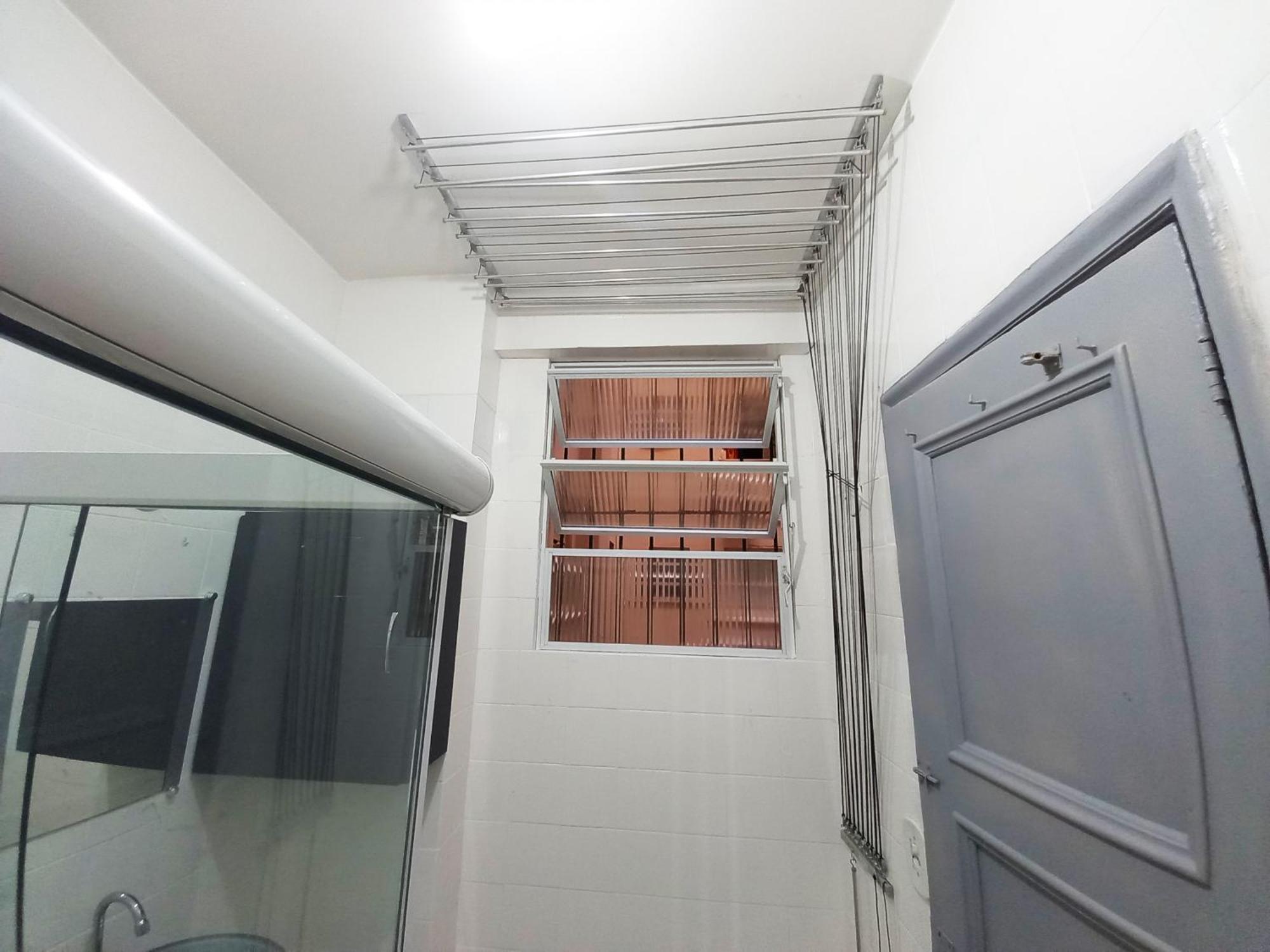 Na De Copacabana, Maquina De Lavar Apartamento *